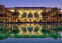 infinity_pool_lobby.jpg