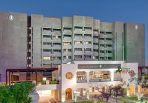 intercontinental_muscat_1.jpg